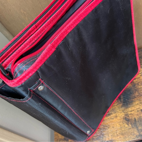 Five Star Zipper Binder + Storage - Picture 3 of 4